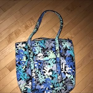 Vera bradly tote bag